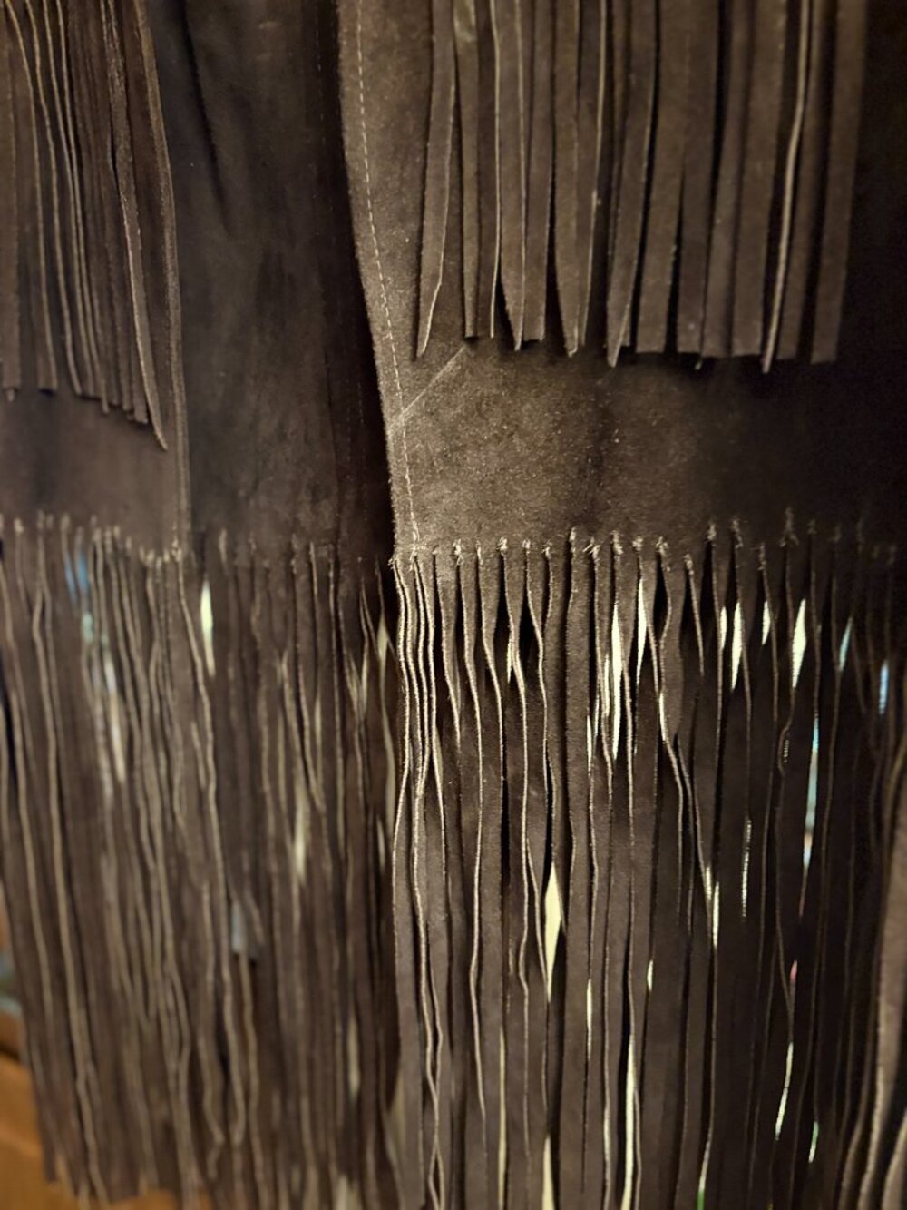 VINTAGE TEPEE TOWN NY FRINGE VEST - Picture 6 of 10